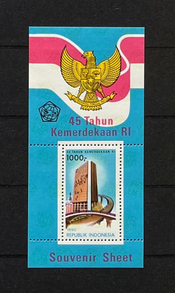 Indonesië Postfris 1990 Blok 77 Garuda Pancasila Hoogbouw, Ophalen of Verzenden, Postfris, Zuidoost-Azië