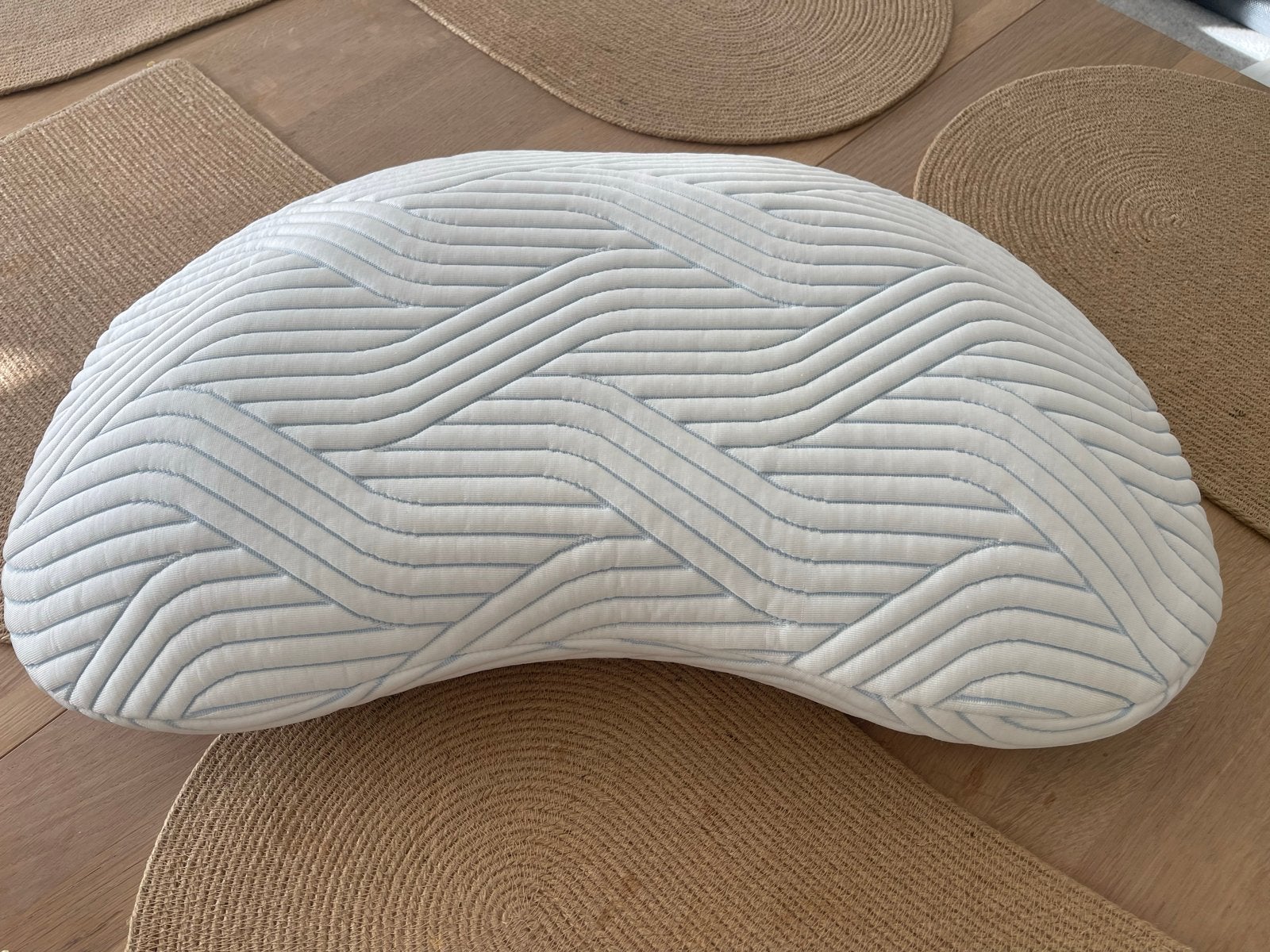 TEMPUR Sonata SmartCool Pillow – Medium, Ophalen, Eenpersoons, Zo goed als nieuw, Overige maten