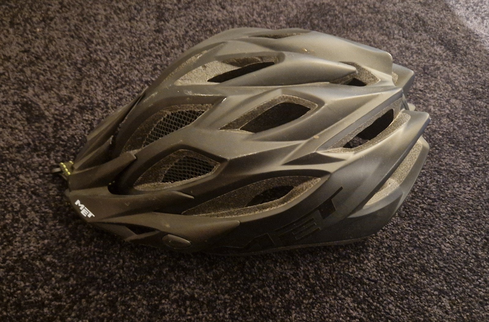 Met mountainbike helm, Ophalen, Heer of Dame