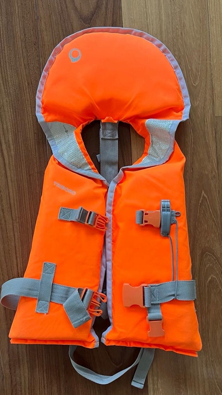 Tribord reddingsvest 100N voor kinderen 30-40 kilo, Ophalen of Verzenden, Zo goed als nieuw