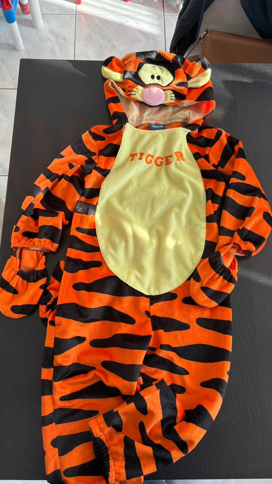 Verkleed onesie Teigetje Winnie de Poeh 3-4j (98-104), Ophalen, Zo goed als nieuw, 104 of kleiner, Jongen of Meisje