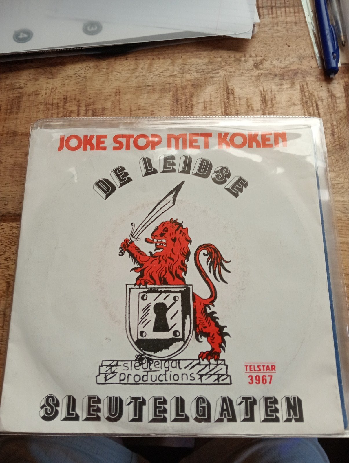 De Leidse sleutelgaten - joke stop met koken, Ophalen of Verzenden, Zo goed als nieuw, Overige formaten, Levenslied of Smartlap