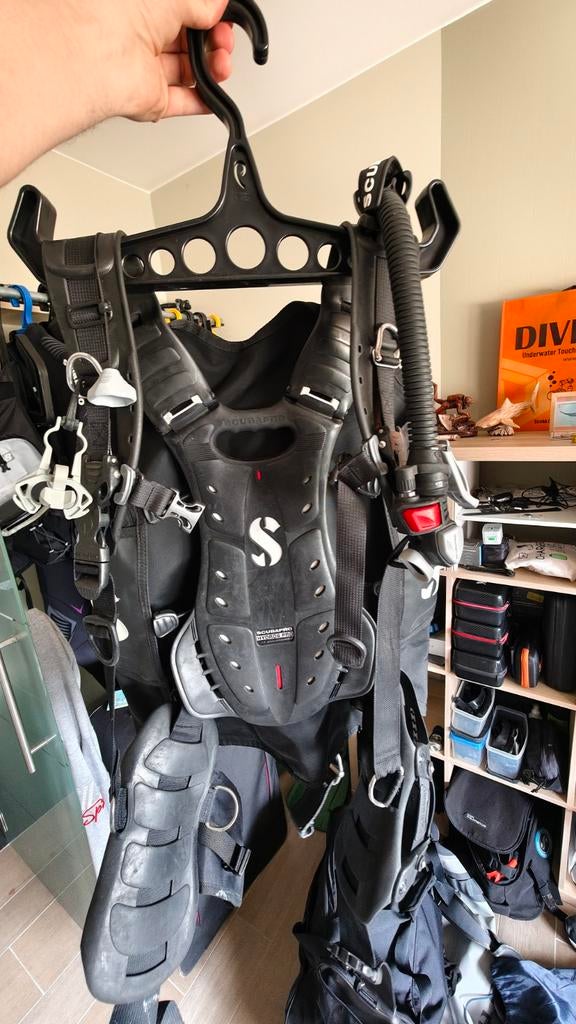 Scubapro Hydros Pro BCD XL - Topconditie Trimvest, Watersport en Boten, Duiken, Ophalen, Zo goed als nieuw, Trimvest of Wing