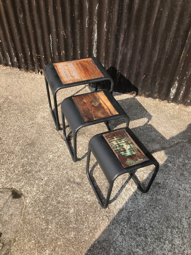 Retro industrieel kruk bijzettafel scrapwood boothout India, Verburgt Vintage, Nieuw, Ophalen of Verzenden, https://verburgtvintage.nl/#contact