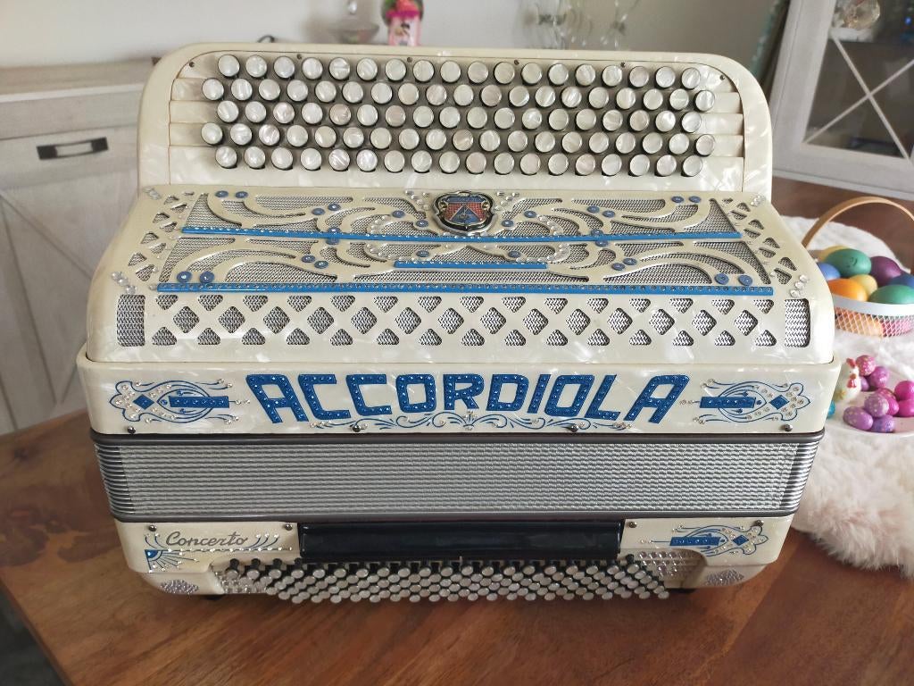 accordiola concerto, Ophalen, Gebruikt, Met riemen, Accordiola