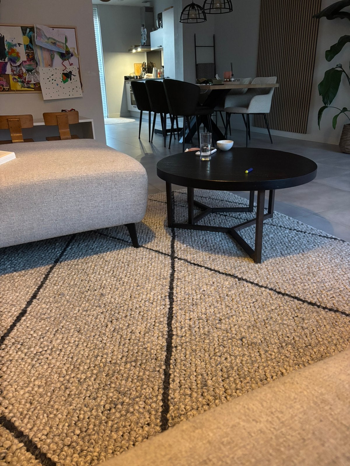 Wollen vloerkleed, Huis en Inrichting, Stoffering | Tapijten en Kleden, Ophalen of Verzenden, Zo goed als nieuw, Rechthoekig, 200 cm of meer