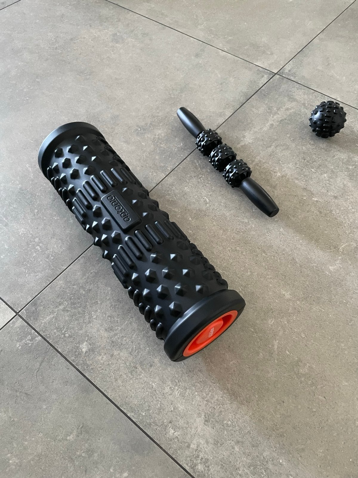 Aptonia Foamroller, Massageroller en Massagebal Set, Ophalen of Verzenden, Zo goed als nieuw, Armen, Foamroller