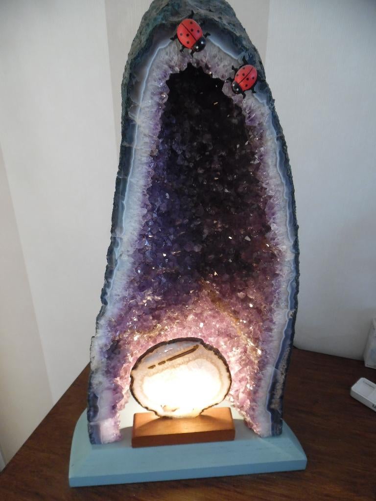 Prachtige verlichte Amethist Geode Kathedraal, Verzamelen, Ophalen, Mineraal