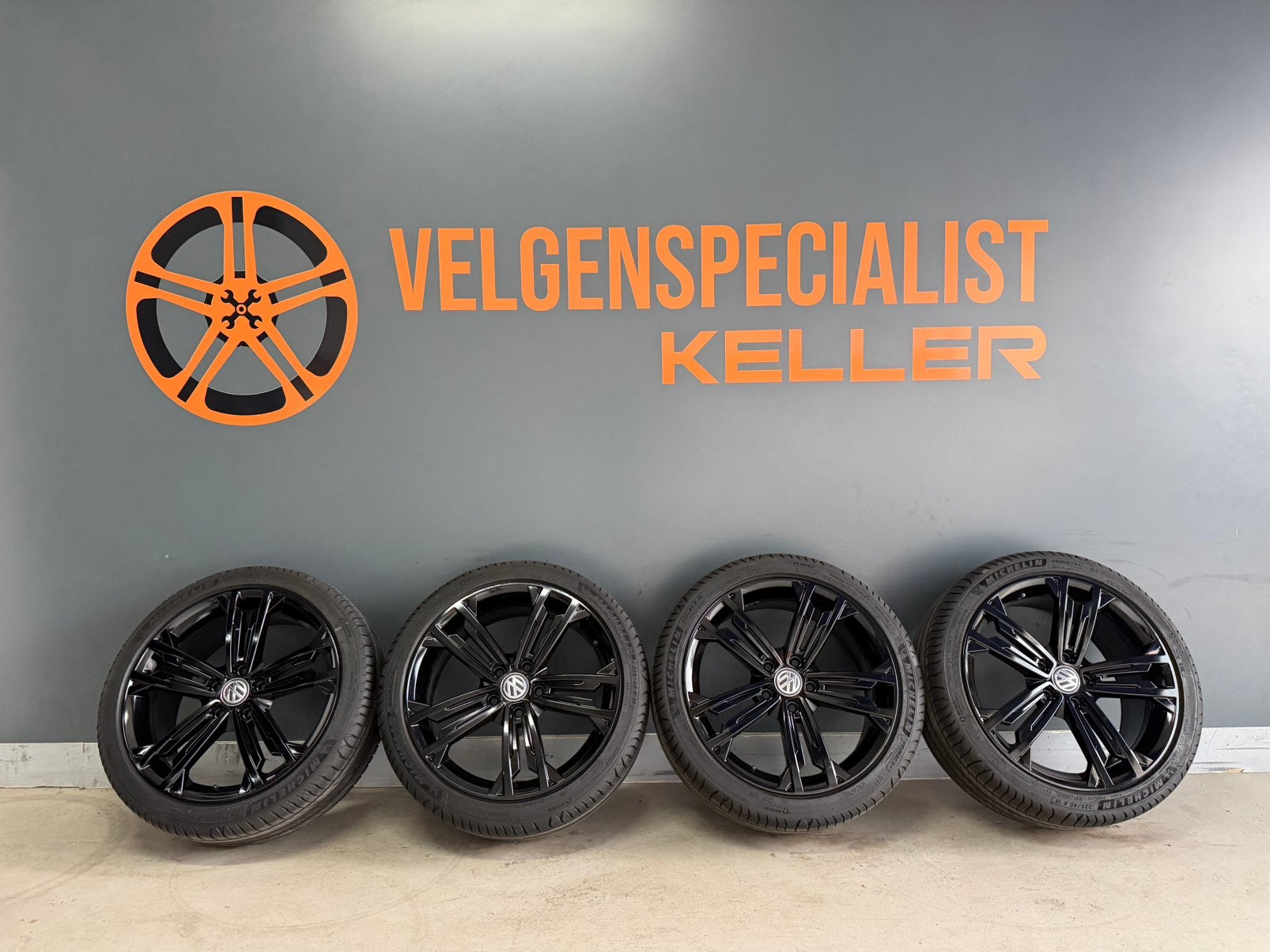 Vw Golf 18 inch Sevilla velgen 5x112 Orig Michelin Zomerset, Auto-onderdelen, Banden en Velgen, 18 inch, Banden en Velgen, Ophalen of Verzenden