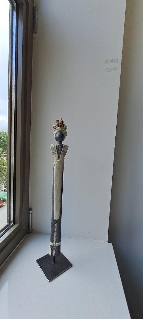 Beeldje Afrikaans, Antiek en Kunst, Kunst | Beelden en Houtsnijwerken, Beeld, 50 - 100 cm, Ophalen of Verzenden, Metaal