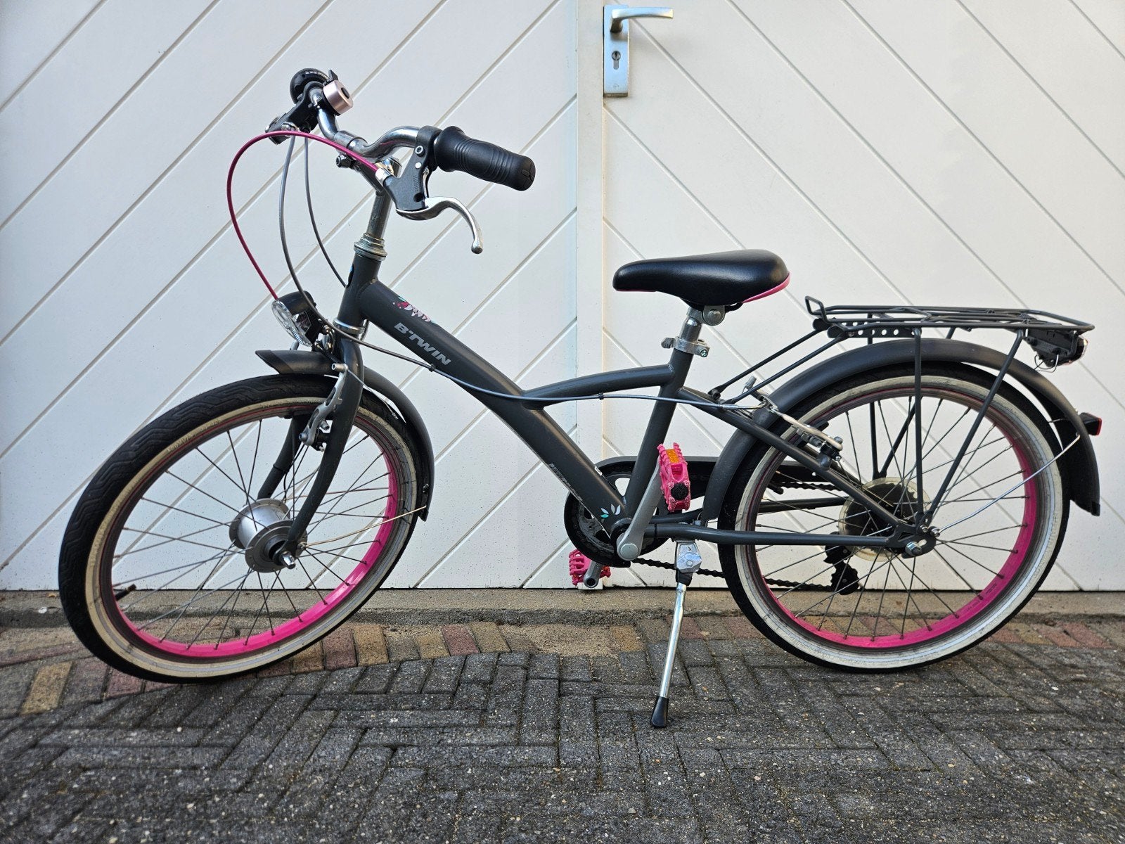 20 inch btwin mistigirl meisjesfiets 6 versn zeer nette staa, Ophalen, 20 inch of meer, Velgrem, Zo goed als nieuw