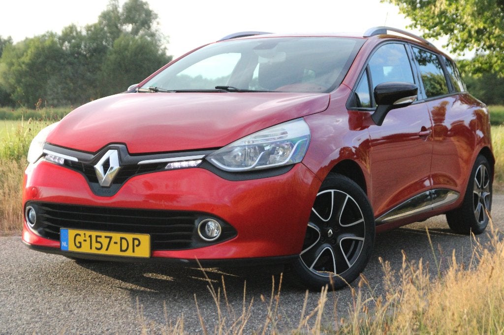 Renault Clio Estate 0.9 TCe Authentique, Climate,Navi,Cruise, Auto's, Voorwielaandrijving, Stof, Zwart, Handgeschakeld