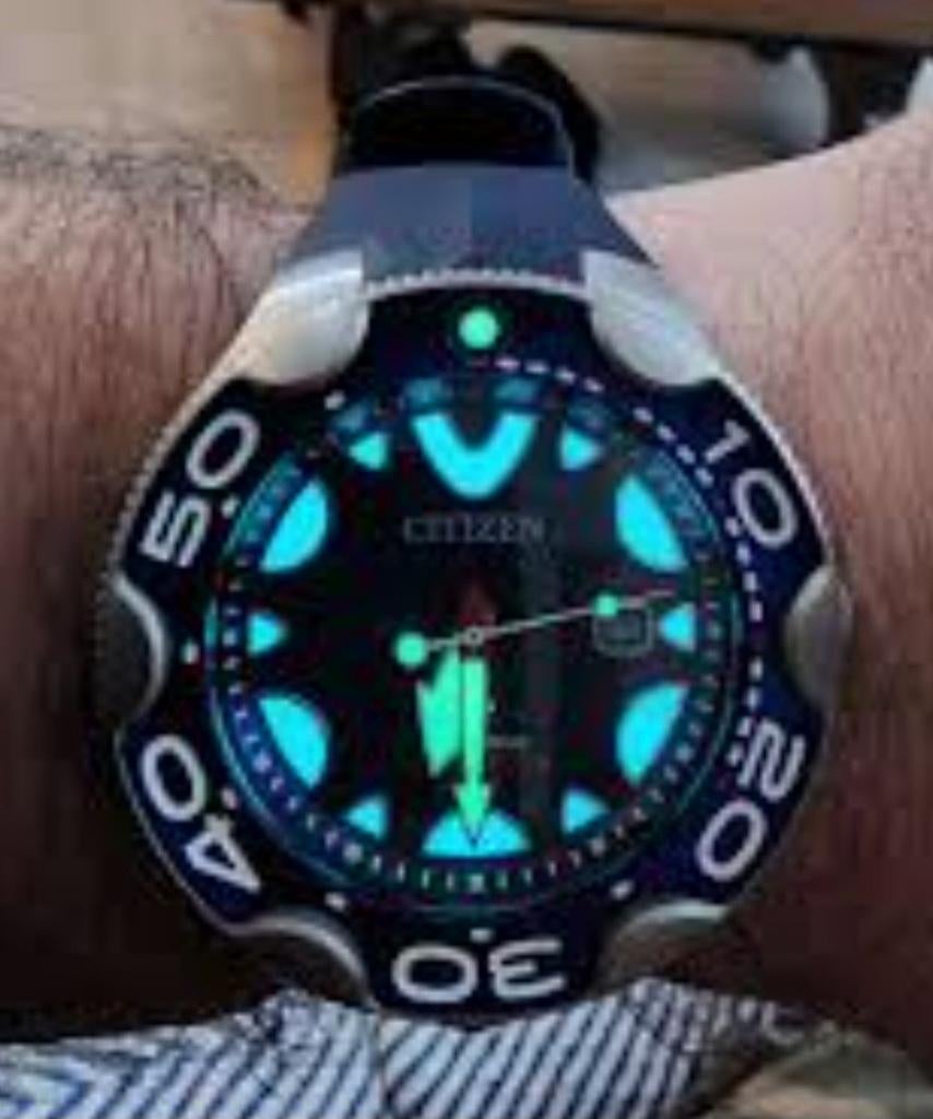 Citizen Promaster Orca duikhorloge 


(model BN0230-04E). Di, Ophalen of Verzenden, Zo goed als nieuw, IOS