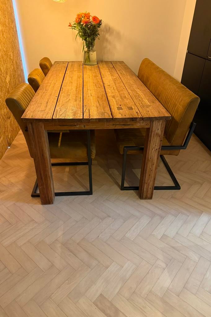 Eettafel stoelen, eettafel bankje en tafel, Ophalen, Zo goed als nieuw, 4 tot 6 stoelen
