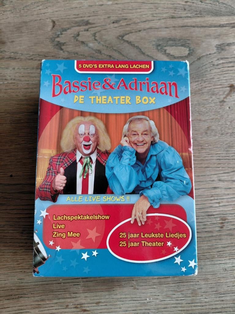 Bassie en Adriaan - Theater 5DVD Box., Cd's en Dvd's, Dvd's | Kinderen en Jeugd, Gebruikt, Alle leeftijden, Boxset, Ophalen of Verzenden