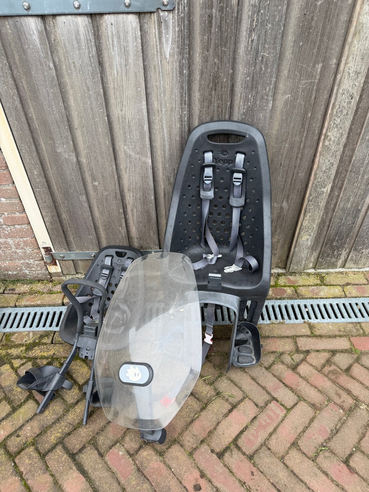 Jepp voor- en achterzitje, gebruikt maar goed, Ophalen, Gebruikt, Achterzitje, Voetsteuntjes