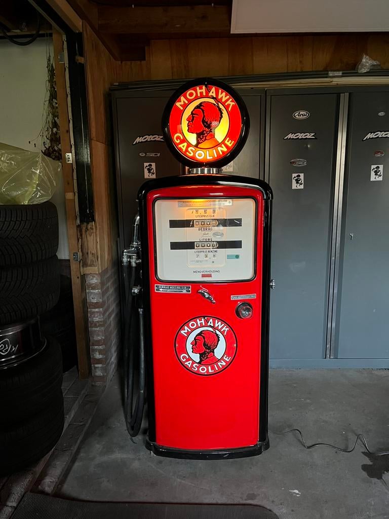 Vintage benzinepomp. Gaspump Mohawk ‘1960’, Verzamelen, Ophalen, Zo goed als nieuw