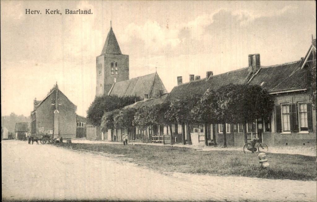 Baarland - Herv. Kerk - Straatzijde, Ophalen of Verzenden, 1920 tot 1940, Ongelopen, Zeeland
