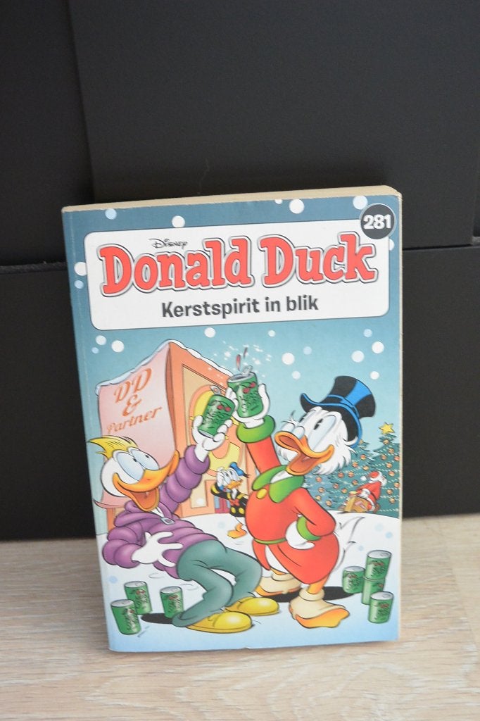 Donald Duck pocket 281 - Kerstspirit in blik, Gelezen, Ophalen of Verzenden, Walt Disney, Eén stripboek