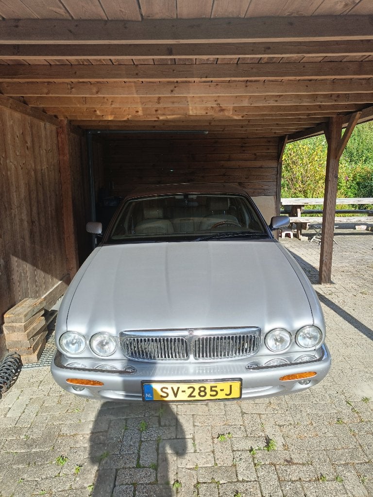 Jaguar 2000 Grijs, Auto's, Jaguar, 1760 kg, Particulier, Dealer onderhouden, Sedan