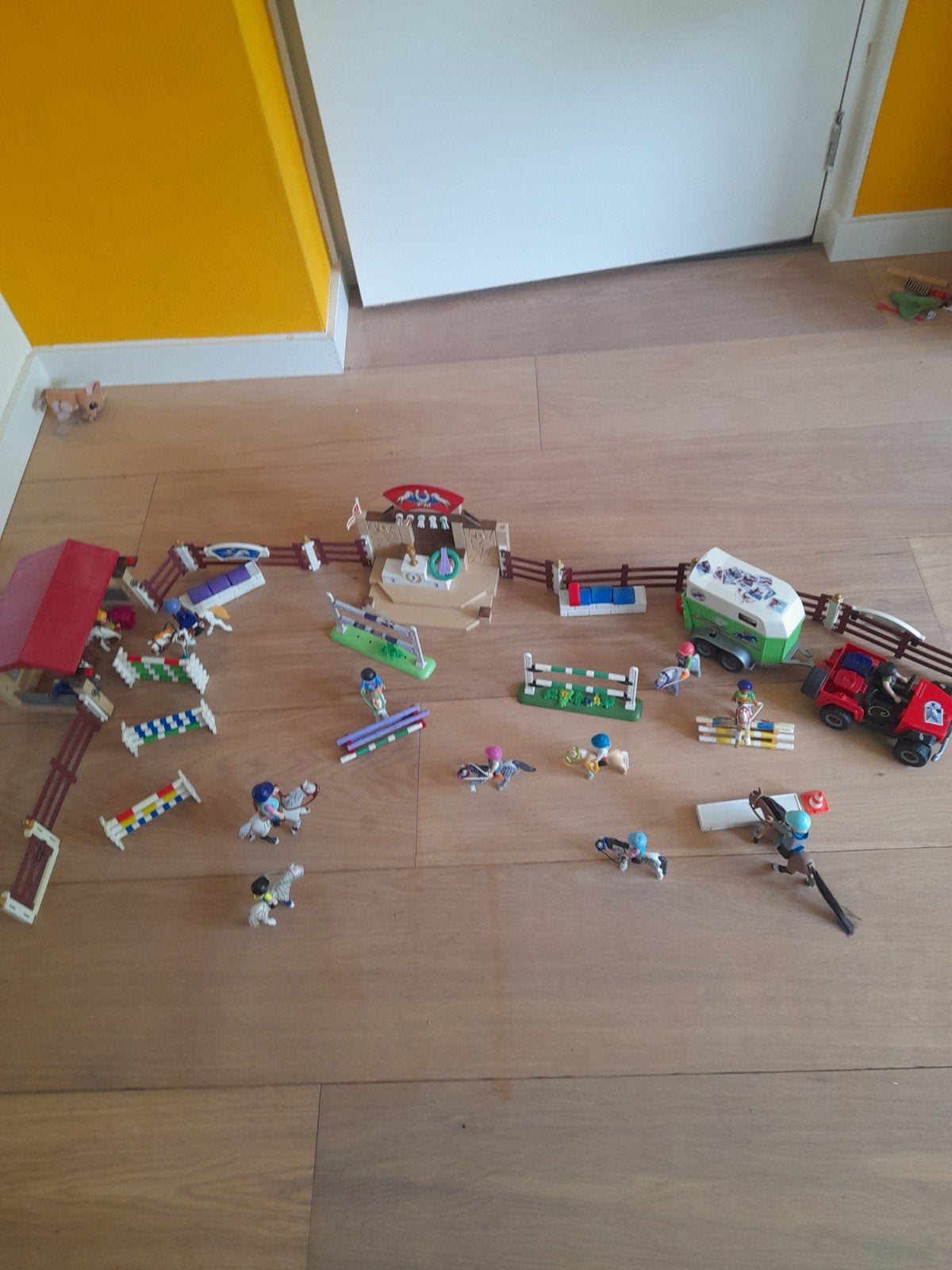 Playmobil Paarden Springwedstrijd, Stal, Trailer & Auto, Kinderen en Baby's, Speelgoed | Playmobil, Ophalen of Verzenden
