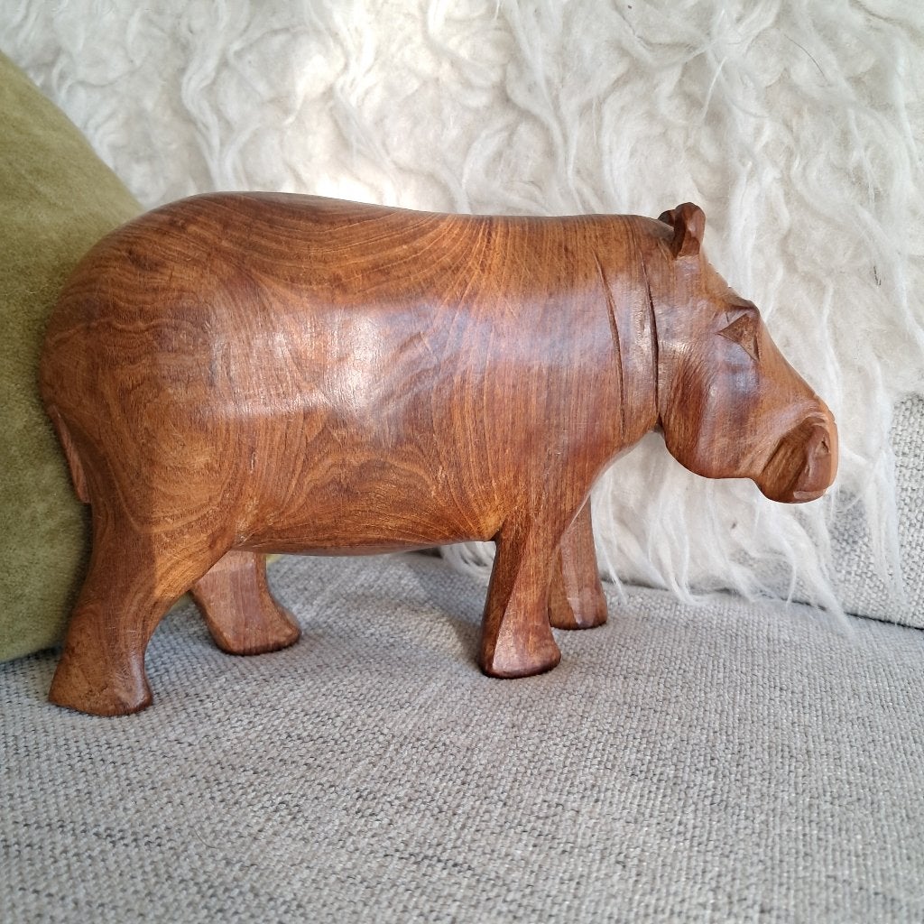 Afrikaans houtsnijwerk nijlpaard uit Kenia teak? 10 cm 1509, Houtsnijwerk, Minder dan 20 cm, Ophalen of Verzenden, Zoogdier