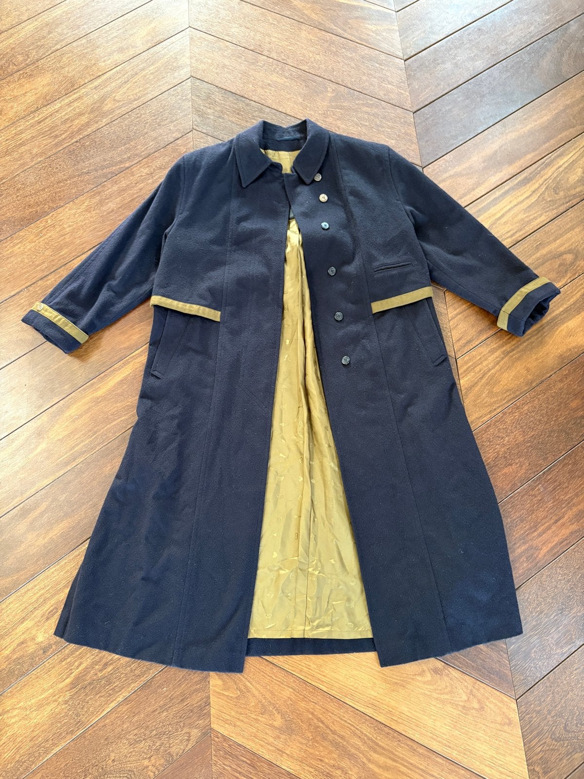 Lodenfrey wollen jas, maat 40, donkerblauw met goud, Ophalen, Zo goed als nieuw, Maat 42/44 (L), Blauw