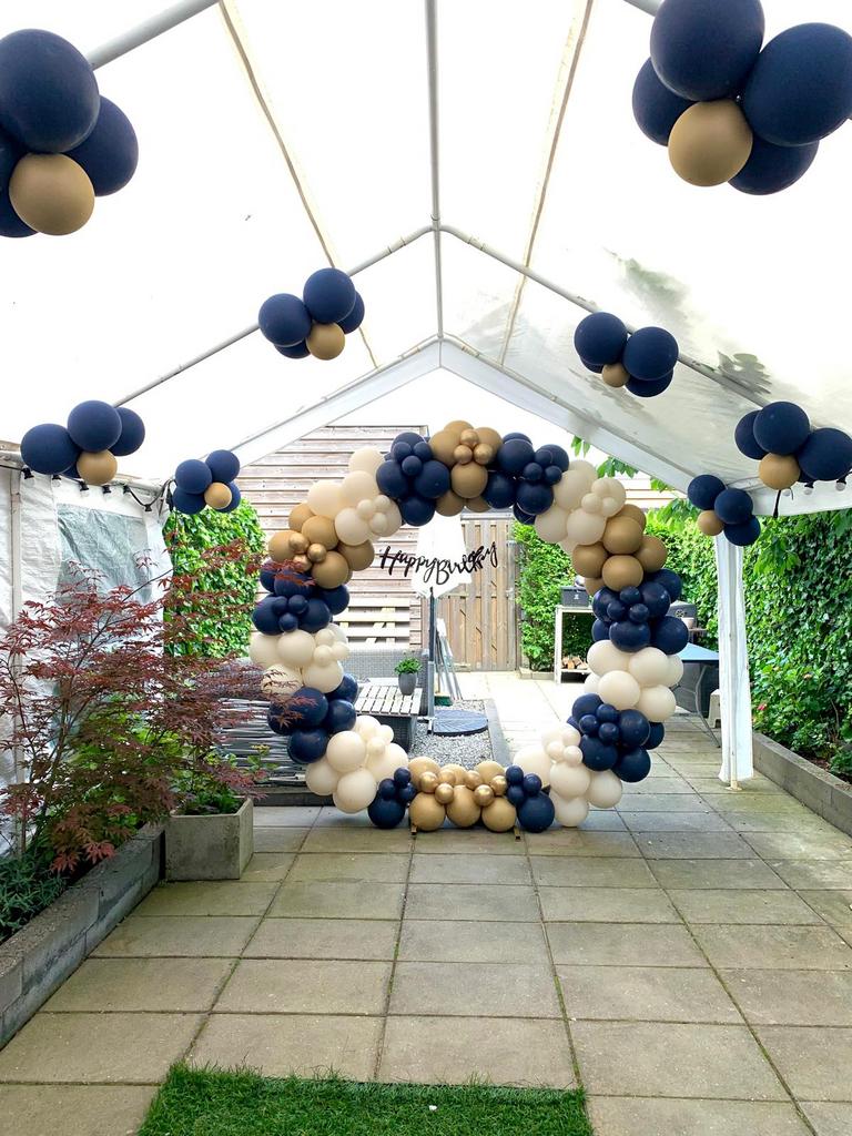 Partytent huren 3x4, 3x6, 4x6, 4x8 Inclusief opbouw & afbouw, Hobby en Vrije tijd, Feestartikelen | Verhuur, Ophalen of Verzenden
