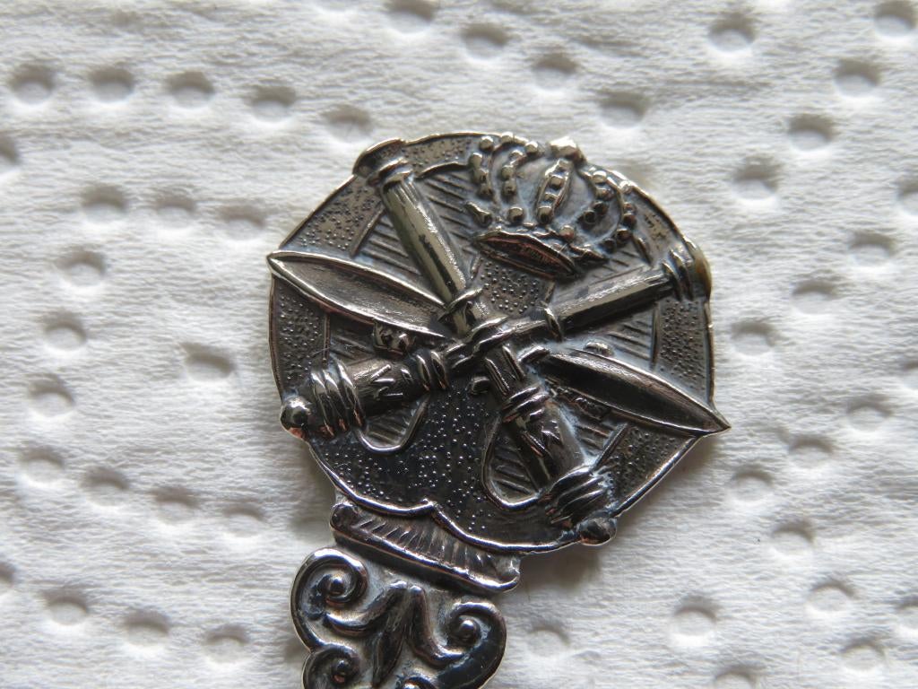 Militaria Lepeltje Embleem Luchtdoelartillerie, Verzenden, Zo goed als nieuw, Overige materialen, Bestek