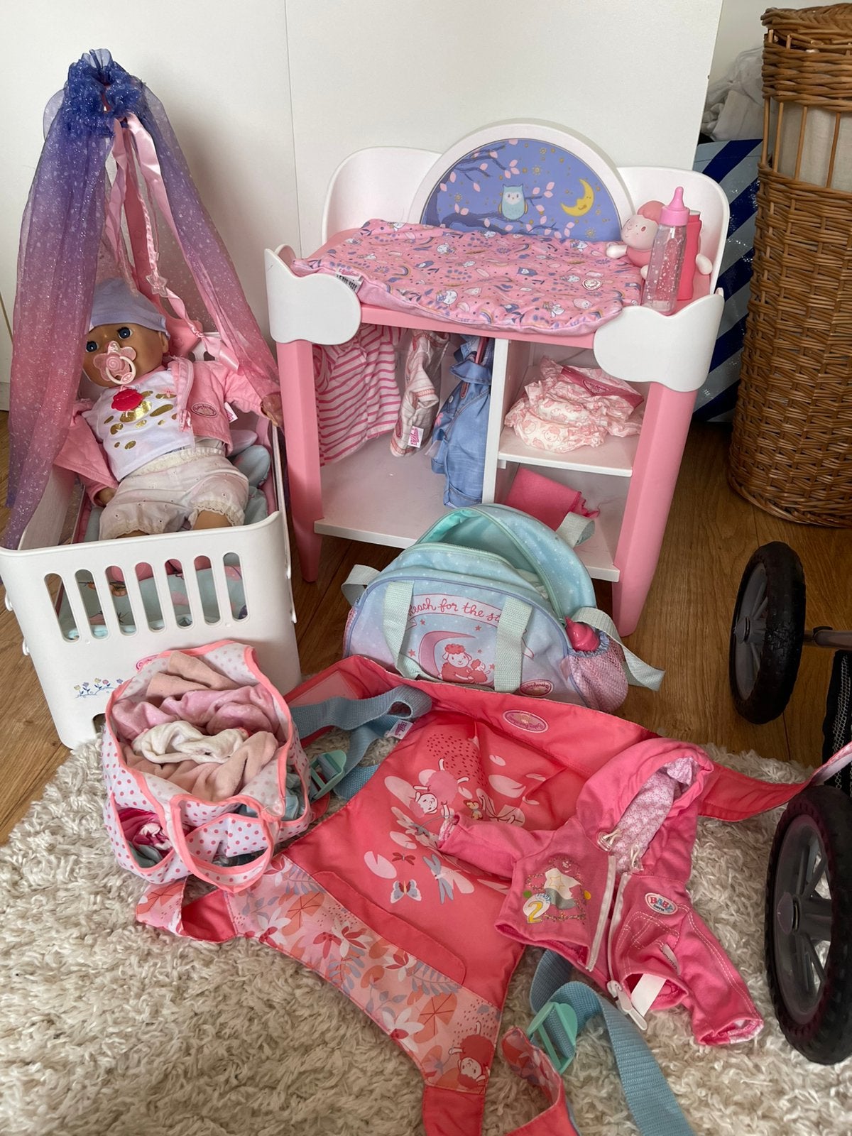 Baby Annabell poppenset wieg commode en kinderwagen, Ophalen, Zo goed als nieuw, Babypop
