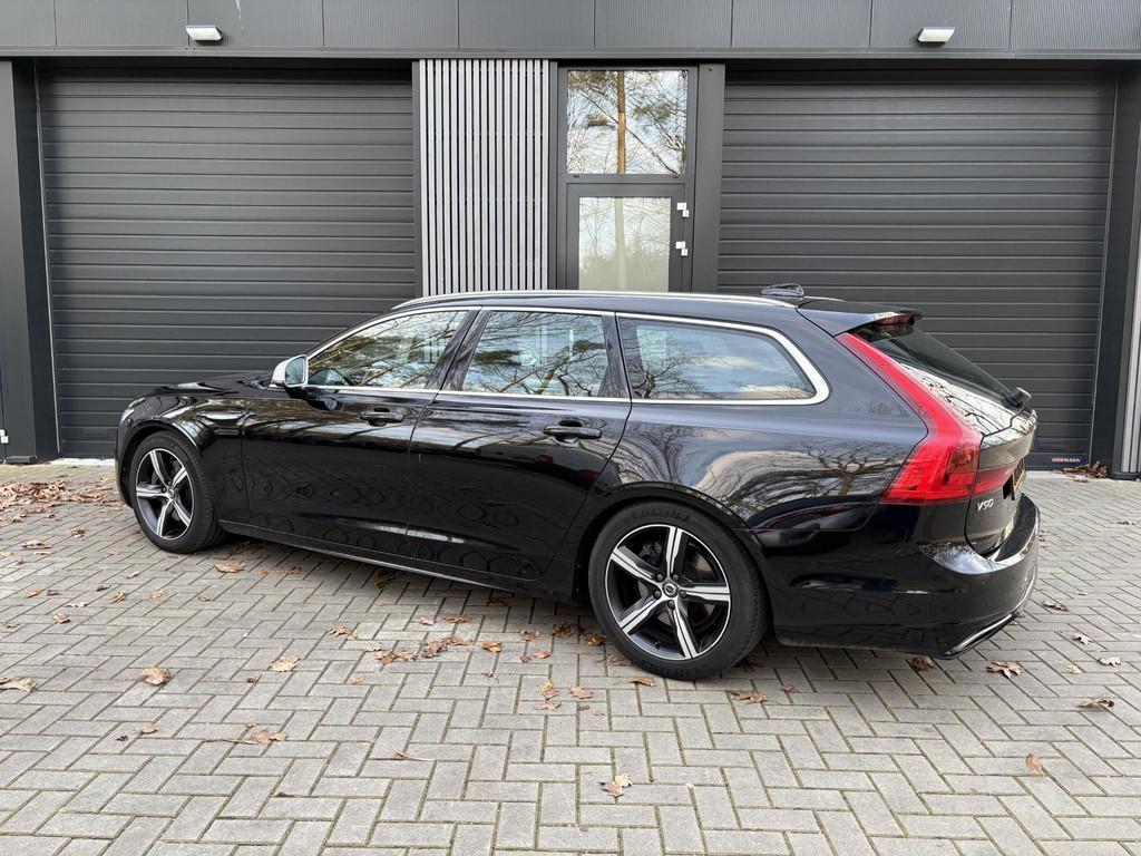 Volvo V90 2.0 T4 Business Sport R-design, 15 km/l, Euro 6, 93 €/maand, 750 kg