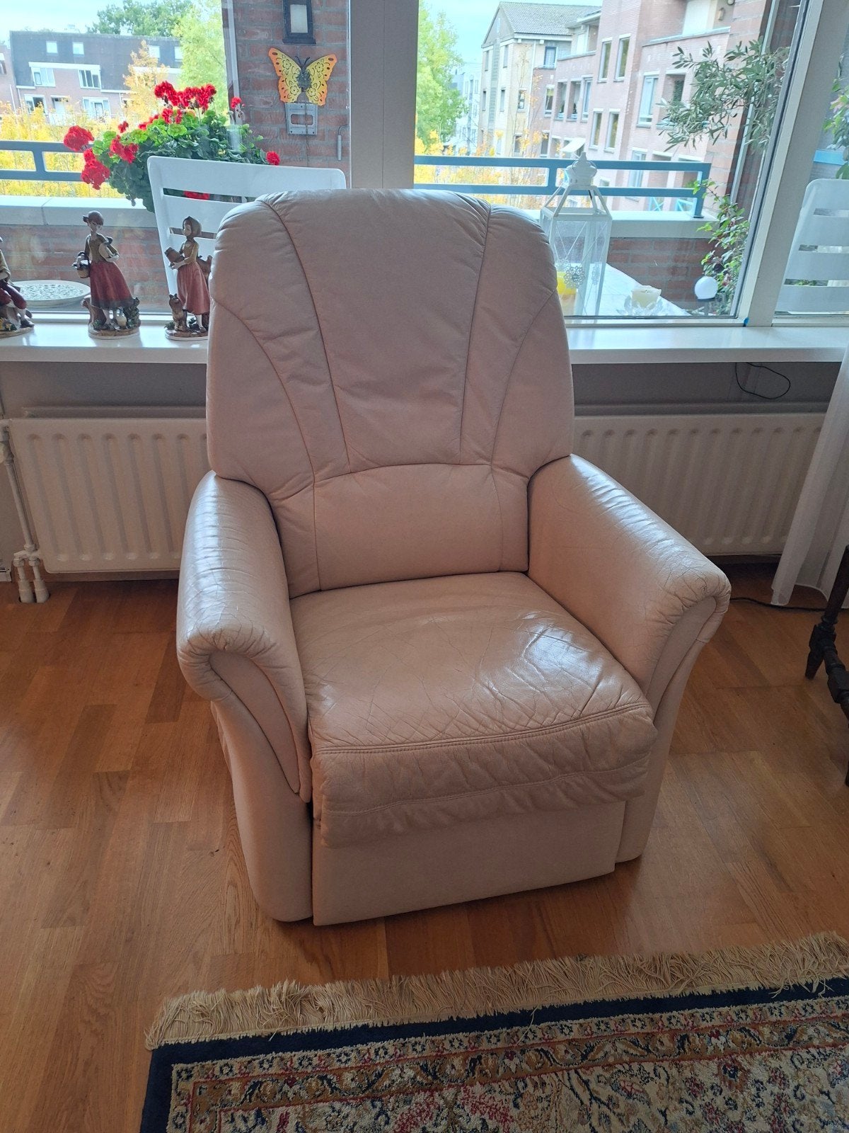 Leren relaxfauteuil met afstandsbediening, Huis en Inrichting, Ophalen, Gebruikt, Leer