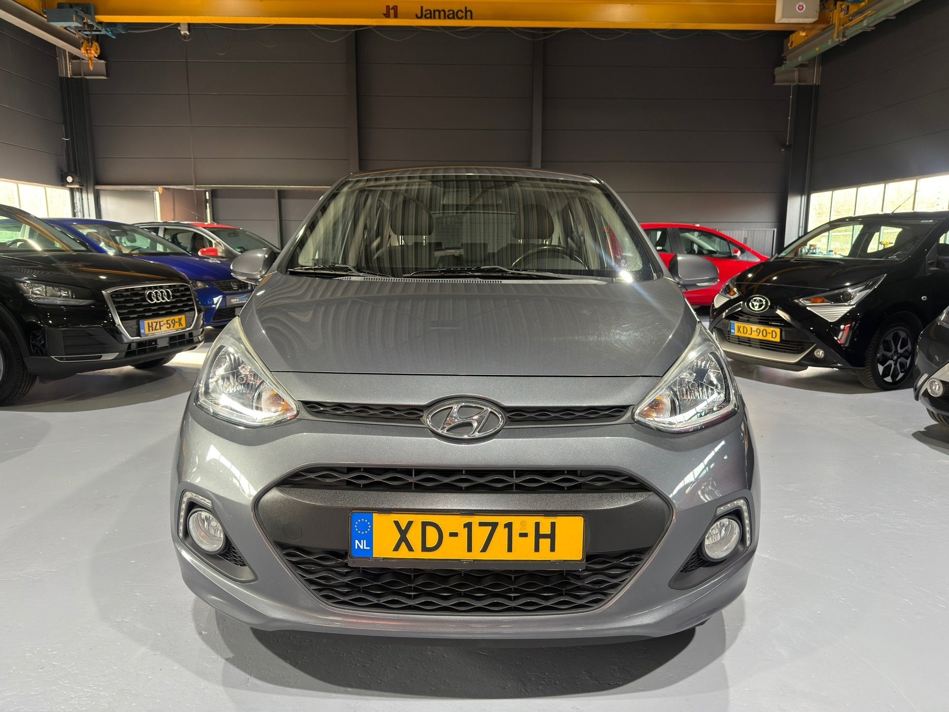 Hyundai I10 1.2i Automaat | Stoel/Stuurverwarming | PDC | BT, Euro 5, Gebruikt, 31 €/maand, Met garantie (alle)