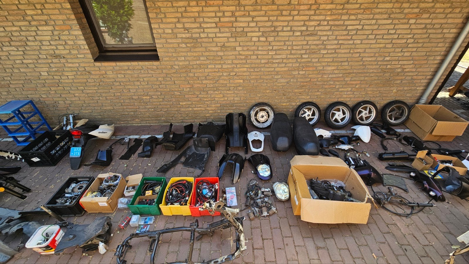 sym orbit geel kenteken plus heel veel Scooter onderdelen Gy, Fietsen en Brommers, Ophalen, Gebruikt, Overige typen