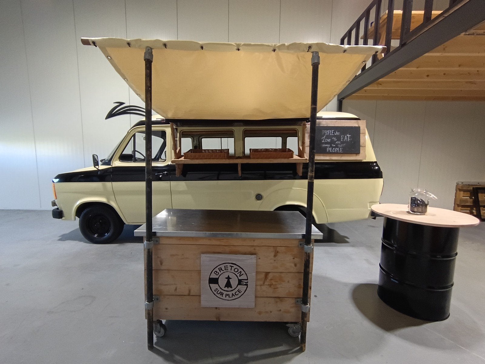 Ford Transit Foodtruck Benzine belastingvrij APK 2028!, foto 3