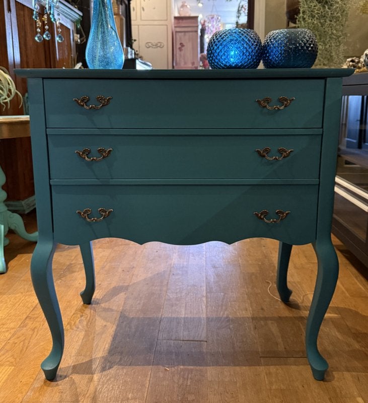 Vintage kastje Queen Ann ladekastje oude kast turquoise VdlM, Ophalen, Zo goed als nieuw, 3 of 4 laden, Minder dan 100 cm