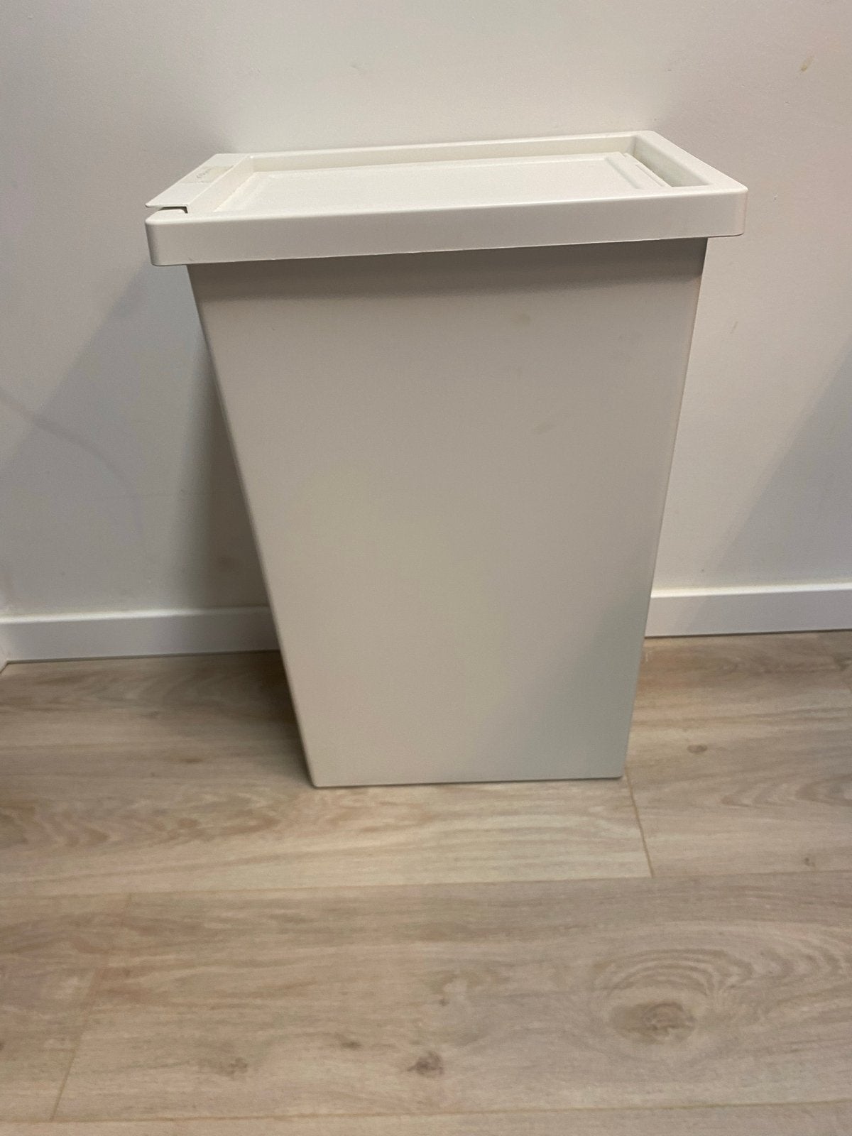 IKEA Filur Afvalbak met Deksel - 42 Liter, 50 – 75, Kunststof, Gebruikt, 40 liter of meer