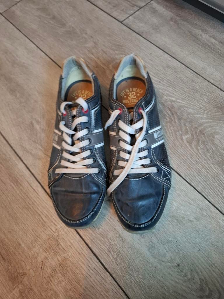 Mustang sneakers maat 43, Kleding | Heren, Schoenen, Blauw, Ophalen of Verzenden, Gedragen, Sneakers of Gympen