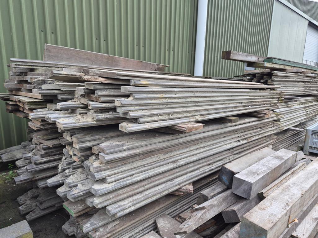 Partij Azobe damwandplanken, Minder dan 25 mm, Ophalen of Verzenden, Plank, 300 cm of meer