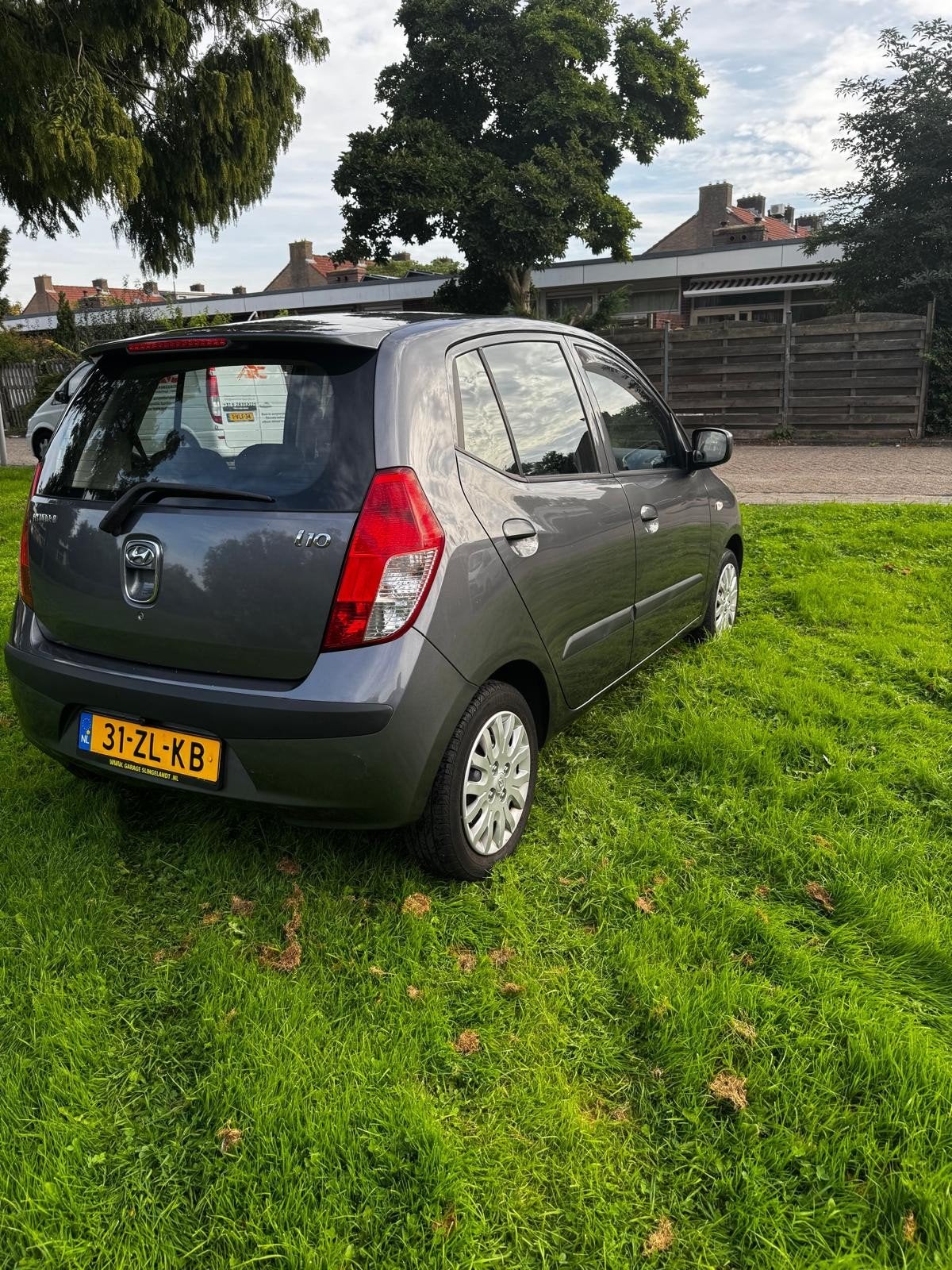 Foto 6 van Hyundai i10 1.1 I 5DR 2008 Grijs