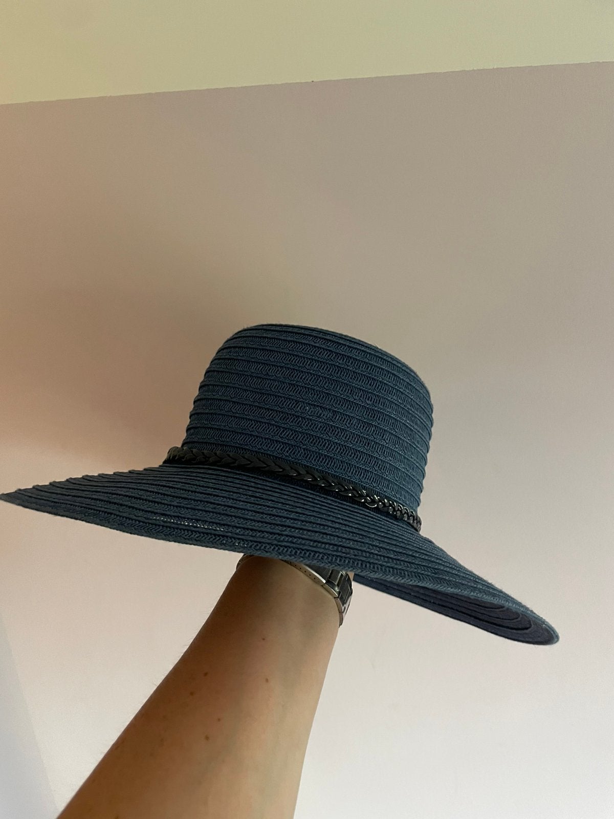 Hoed, blauw, Ophalen of Verzenden, Zo goed als nieuw, 56 of 57 cm (M, 7 of 7⅛ inch), Hoed
