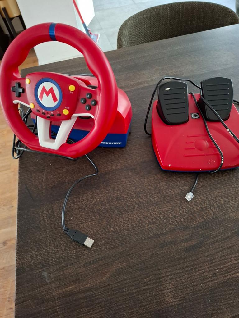 Mario Kart stuur en pedalen., Ophalen of Verzenden, Zo goed als nieuw, Switch, Stuurtje of Sportattribuut