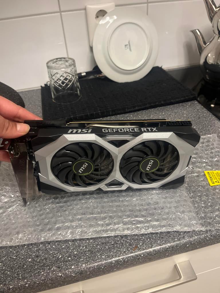 MSI GeForce RTX 2070 super ventus os - Gaming Prestaties, Computers en Software, Videokaarten, Zo goed als nieuw, Nvidia, PCI-Express 4.0