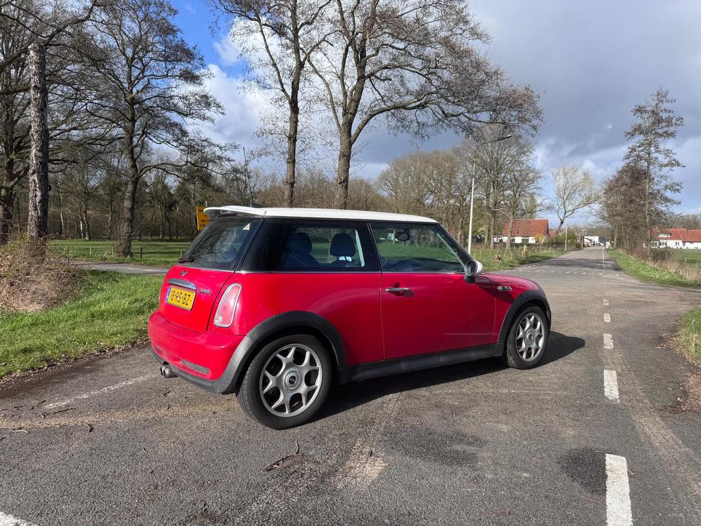 Mini 1.6 16V Cooper S 2005 Rood, Auto's, Voorwielaandrijving, USB, Zwart, 4 cilinders