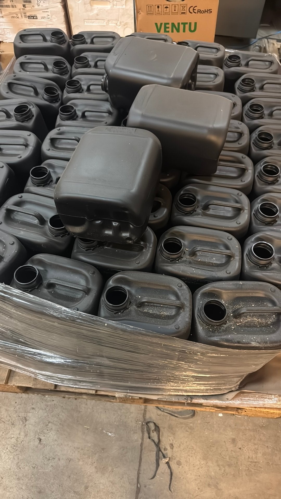 Lege kannen 5 liter 50stuk, Doe-het-zelf en Verbouw, Dakpannen en Dakbedekking, Ophalen, Overige materialen, Zwart, Zo goed als nieuw