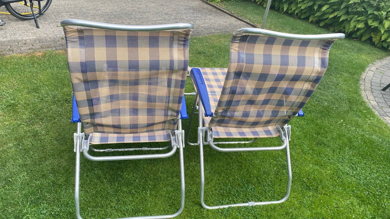 2 Dukalf aluminium kampeerstoelen met voetenbank, Ophalen, Zo goed als nieuw