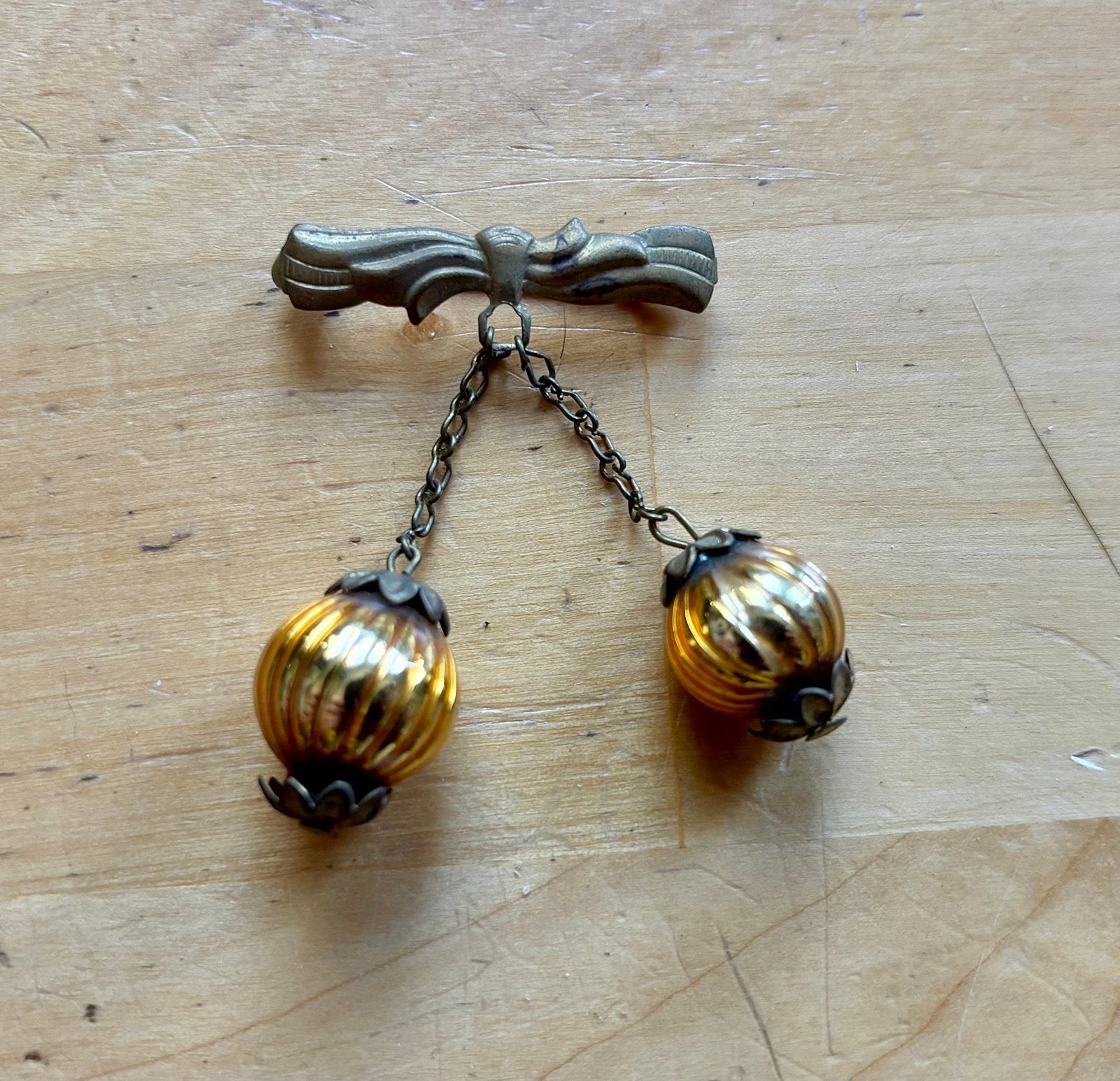 Vintage Art Deco broche – ca. 1925-1940, Gebruikt, Minder dan 4 cm, Goud, Overige materialen
