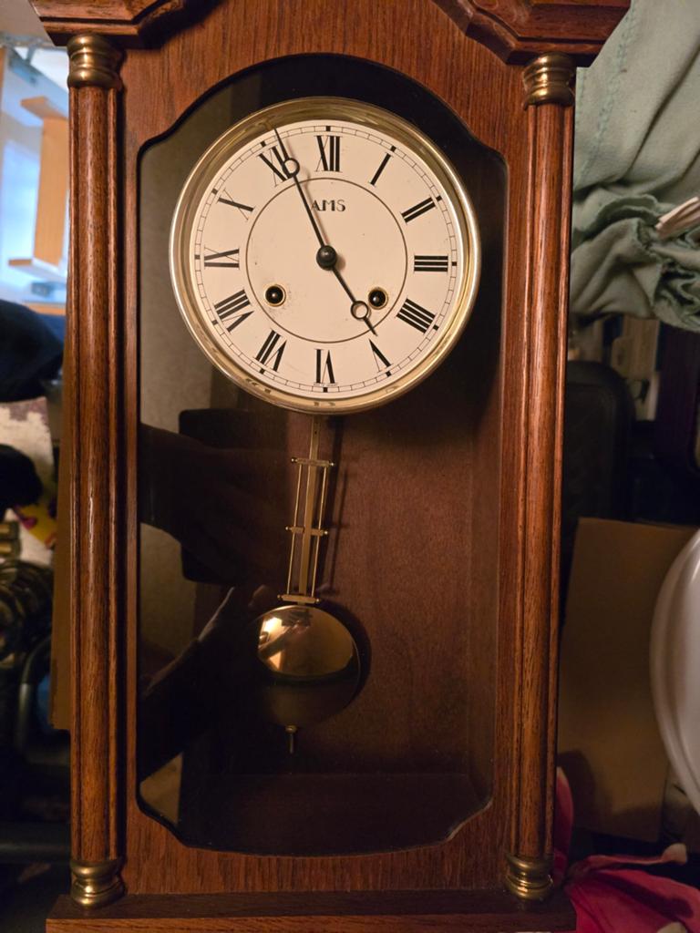 AMS Wandklok met Slinger - Klassiek Design, Antiek en Kunst, Ophalen of Verzenden
