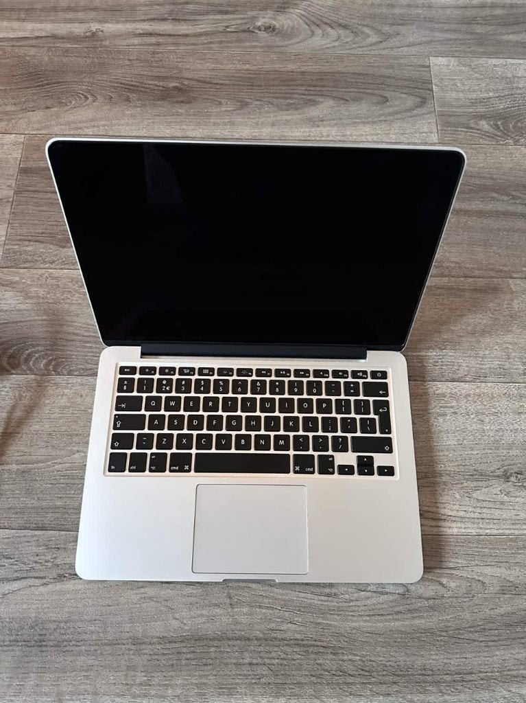 MacBook Pro 13-inch 2015 | 250GB SSD | 38 cycli, 256 GB, 2 tot 3 Ghz, Qwerty, 8 GB