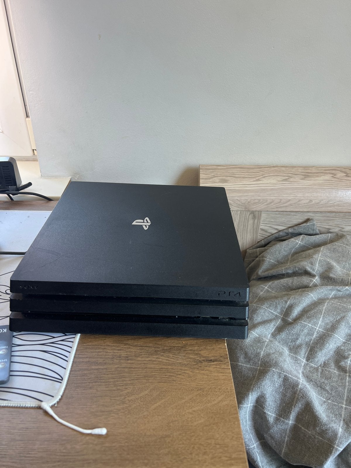 PS4 Pro console versie 10.0, Spelcomputers en Games, Ophalen, Gebruikt, Zonder controller, Pro